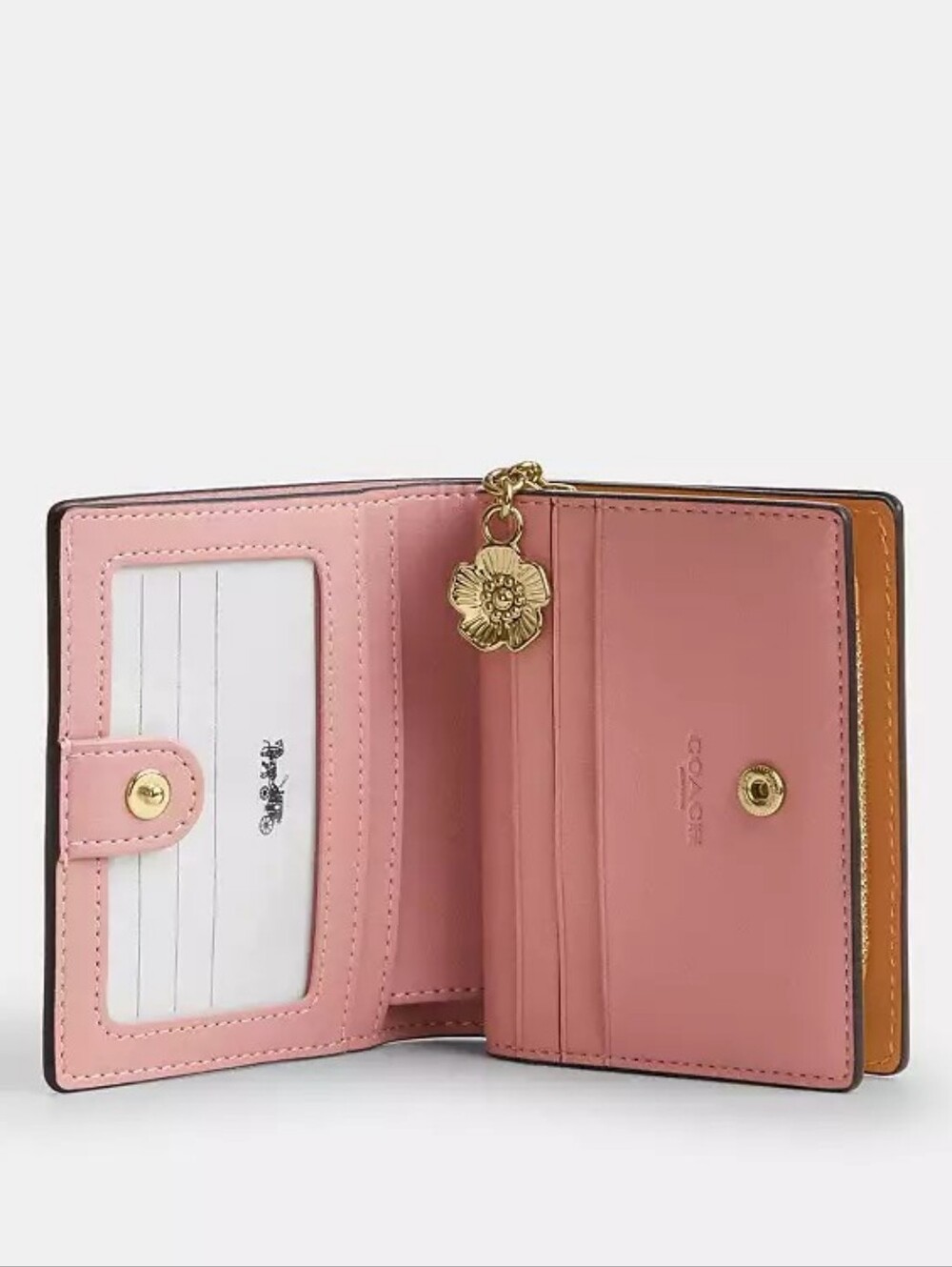Coach Snap Wallet W/charm NWT - Picture 3 of 3